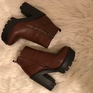 Platform ankle boots